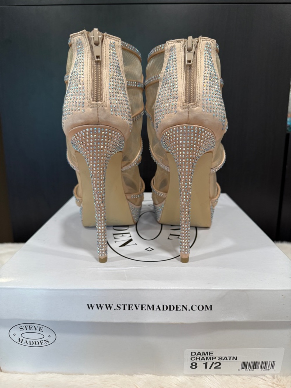 Steve Madden Dame Rose Gold Satin Rhinestone Strappy Platform Heels - Picture 4 of 6